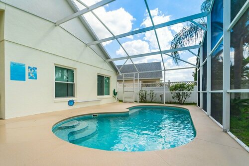 Апартаменты 1114 4-bed Pool Home, Liberty Village Kissimmee в Орландо
