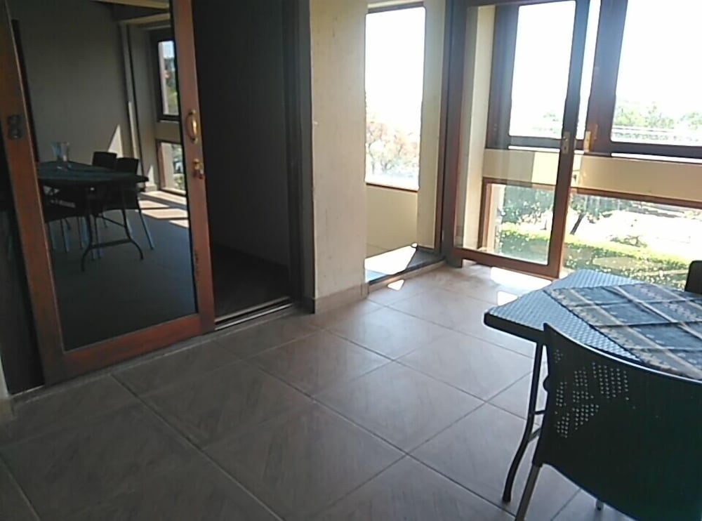 Фото Inn On Mars