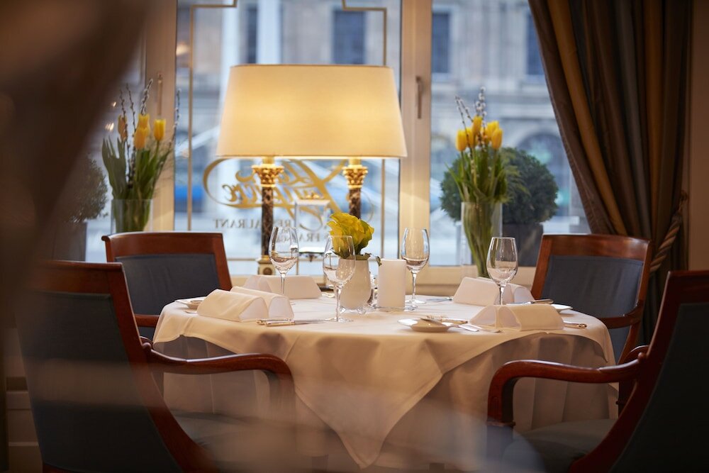 Фото Schweizerhof Zürich