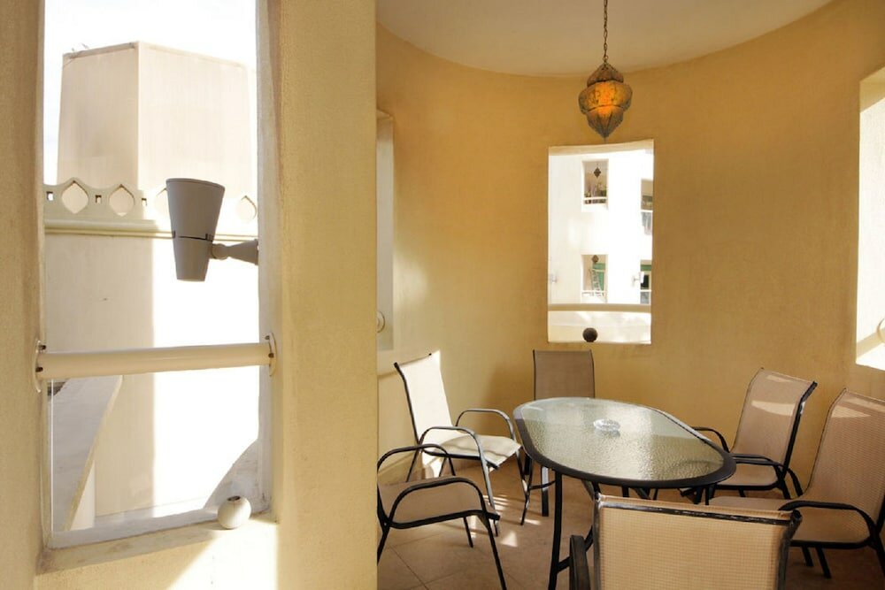 Фото Private Beach Shoreline Luxurious Apartment