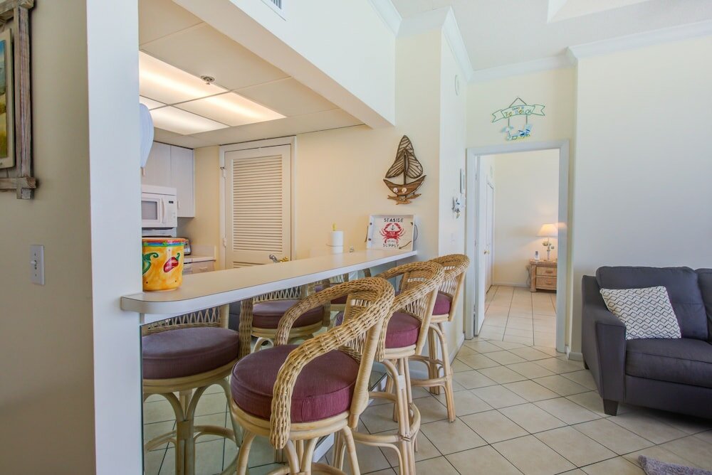 Фото Long Beach by Forehand Rentals