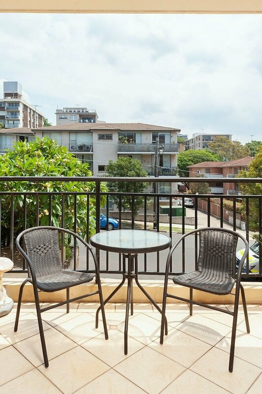 Гостиница Comfy Coogee 1 Bedroom Hideaway в Сиднее