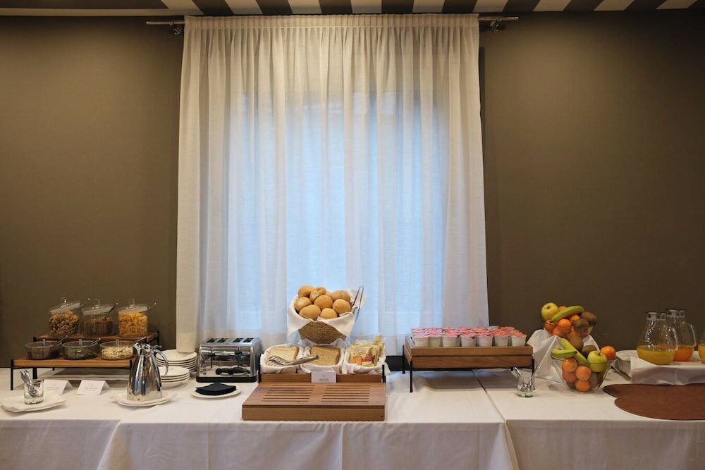 Фото Lake Hotel La Pieve