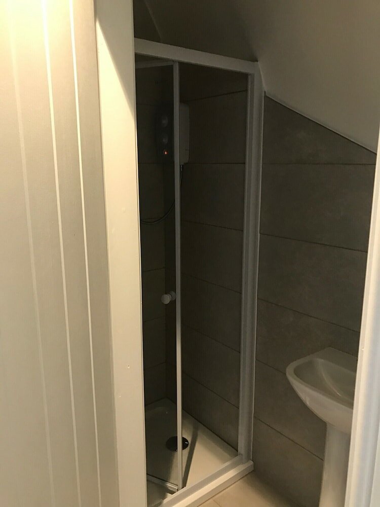 Фото Self Contained Studio