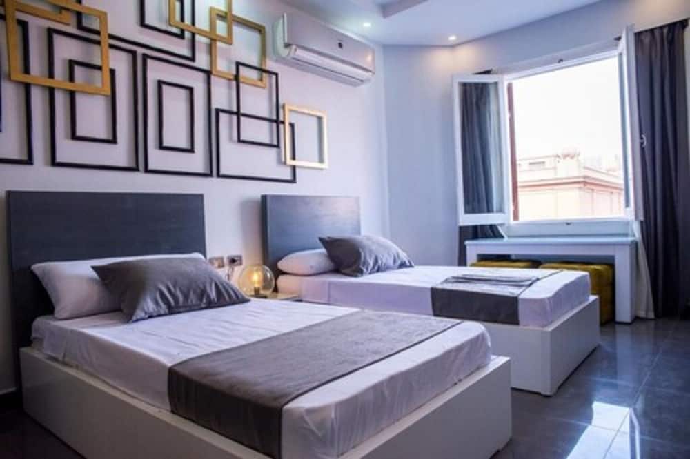 Фото Egyptian Night