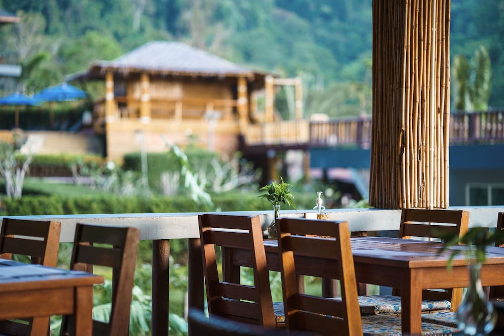 Фото Railay Phutawan Resort