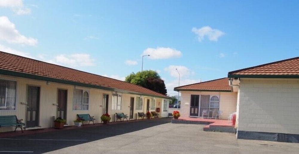 Фото Earnslaw Motel