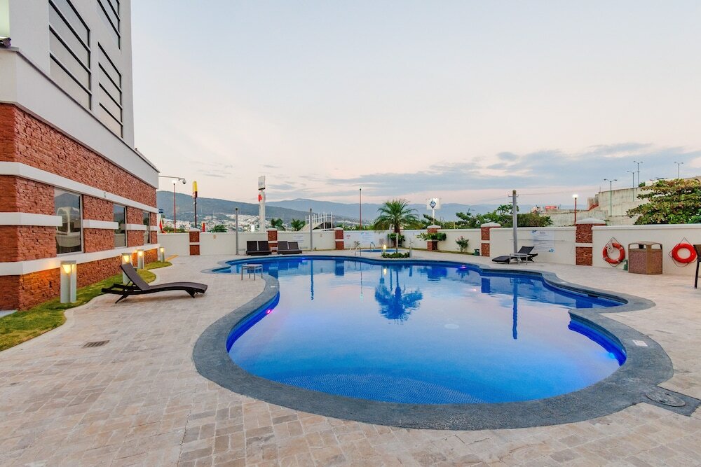 Фото Hilton Garden Inn Tuxtla Gutierrez