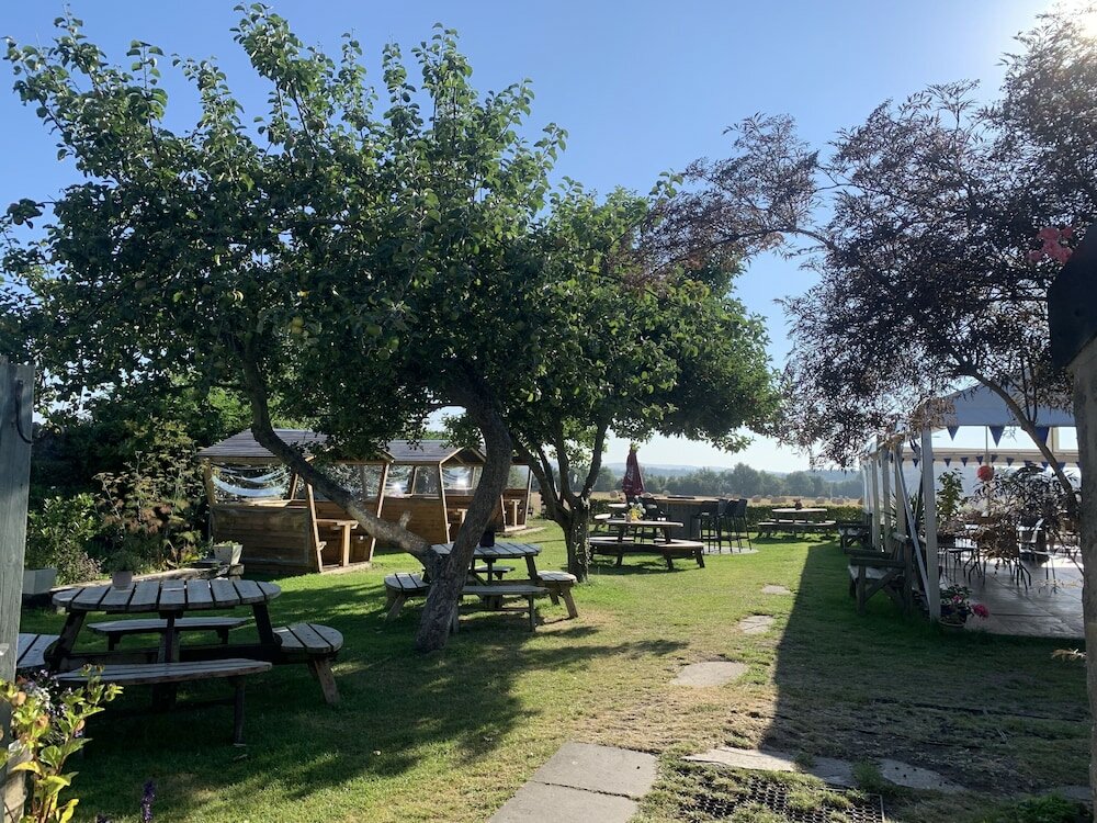 Фото The Allanton Inn