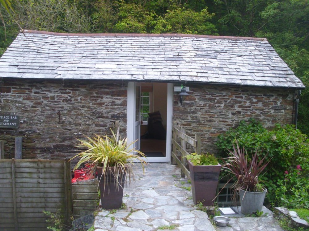 Фото The Mill House Inn