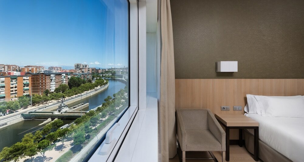 Фото NH Madrid Ribera del Manzanares