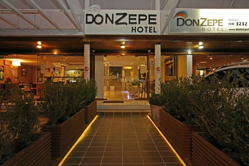 Гостиница Hotel Don Zepe во Флорианополисе