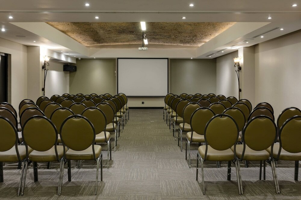 Фото Protea Hotel Cape Town Durbanville