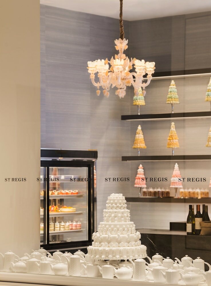 Фото The St. Regis Shanghai Jingan