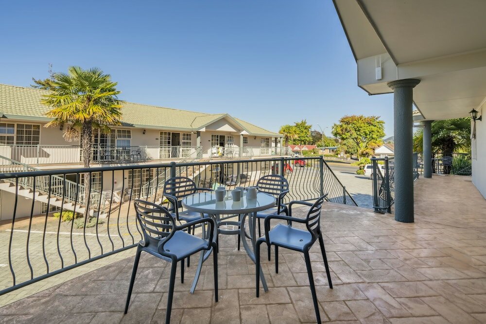Фото Silver Fern Rotorua Suites & SPA