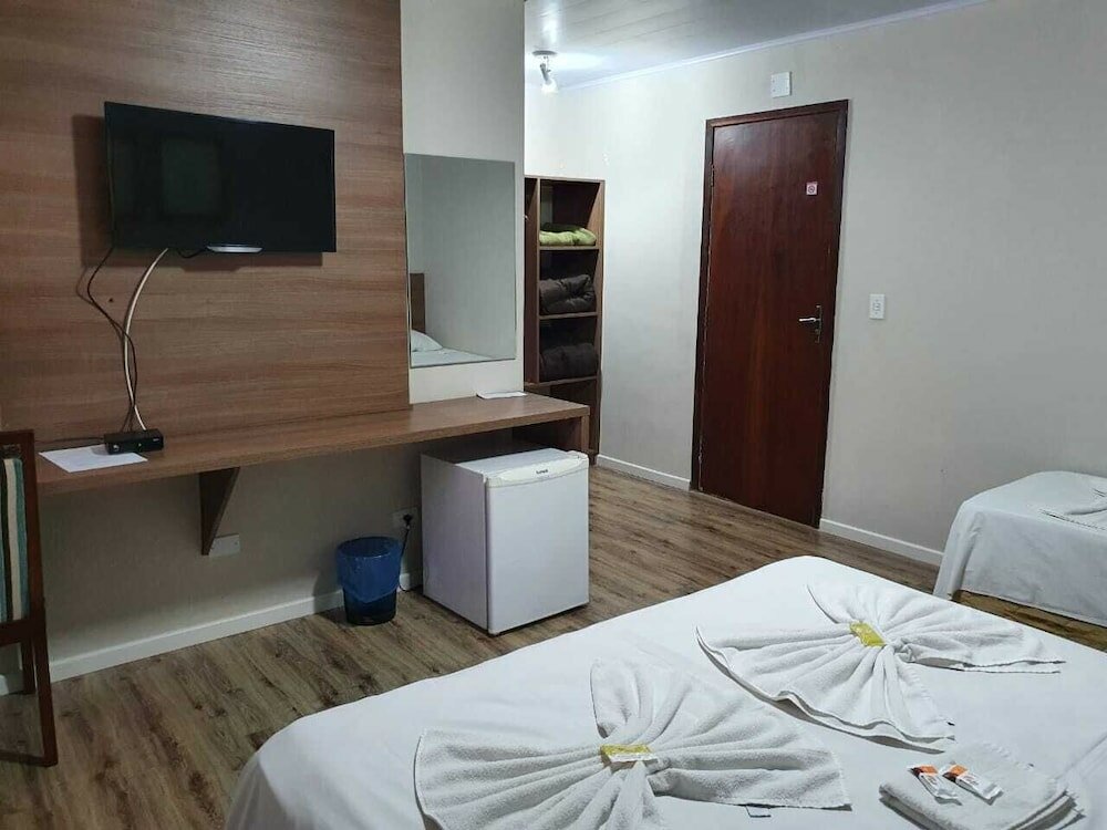 Фото Hotel Estancia Santa Cruz