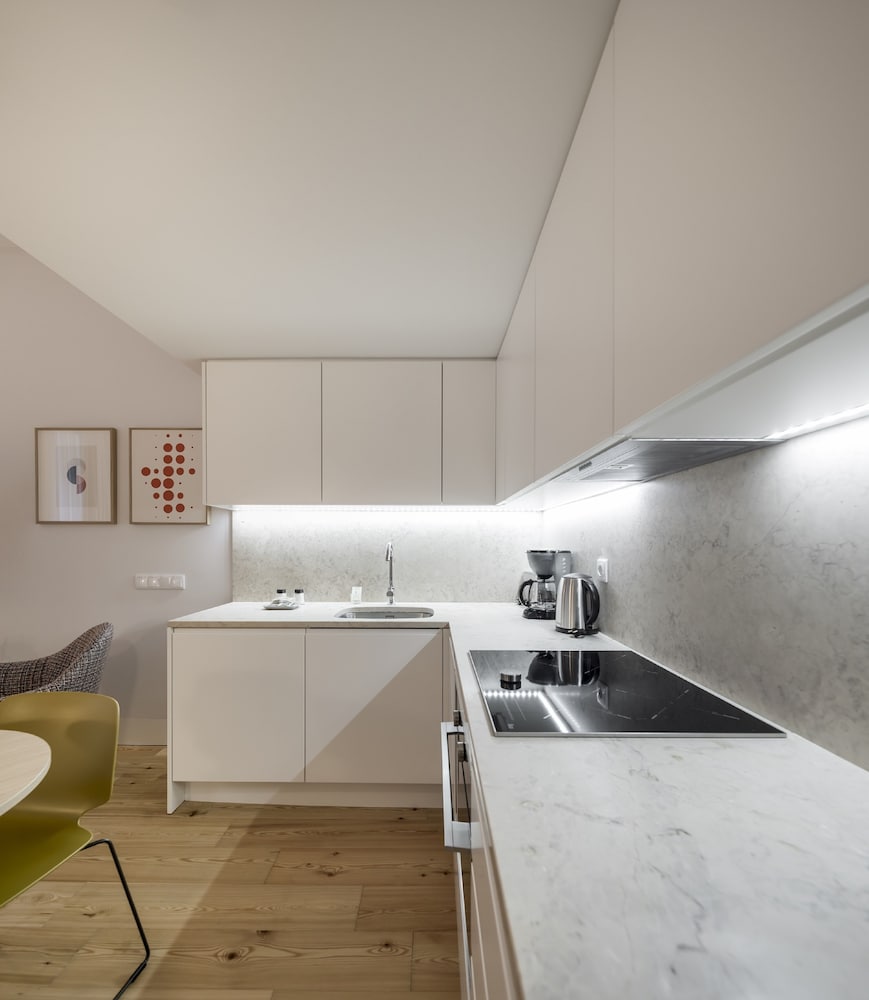 Фото Lisbon Serviced Apartments - Mouraria apartments