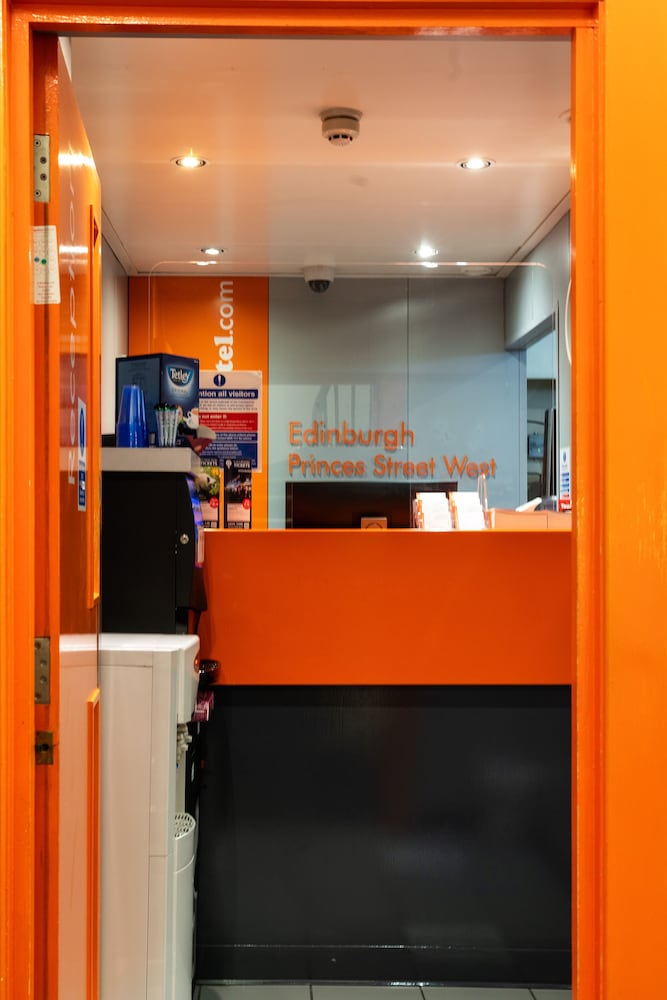 Фото easyHotel Edinburgh