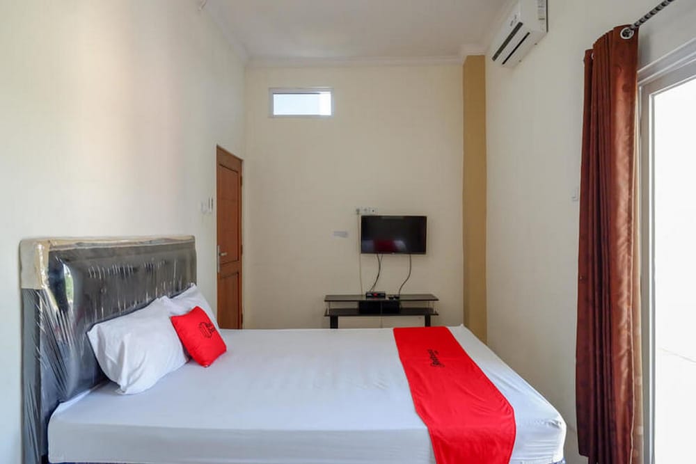 Фото RedDoorz near Hartono Mall Solo