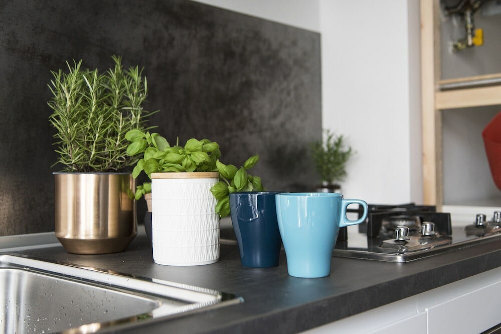 Фото Sweet Flat near Metro Stop