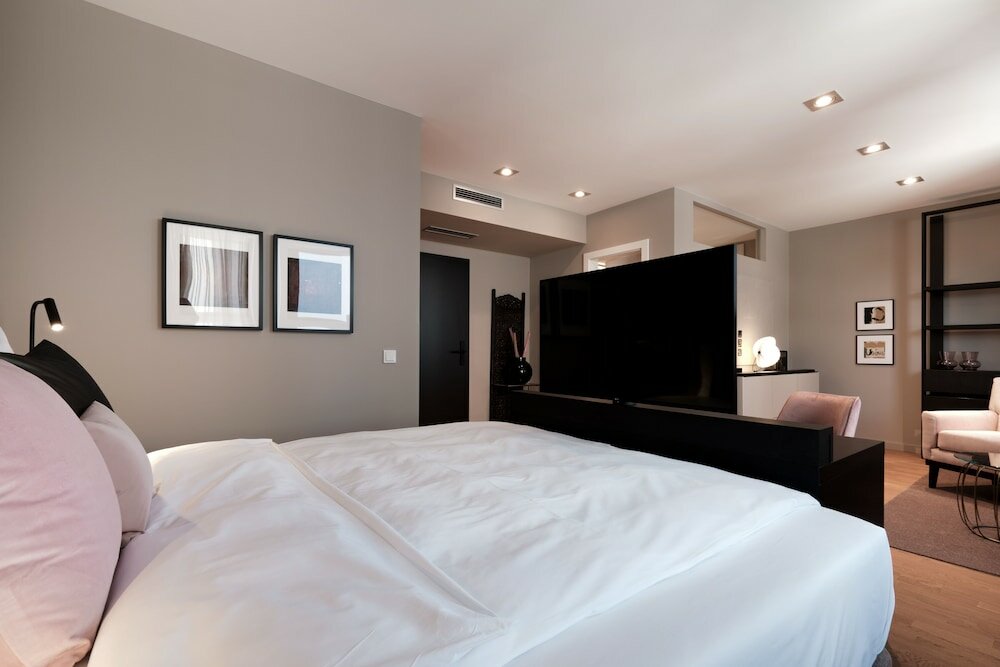 Фото Saxx Hotel Theater Karree