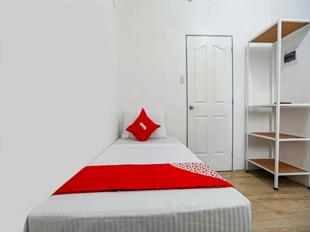 Hotel Oyo 665 Pasay Centrale Hotel, Earth, photo