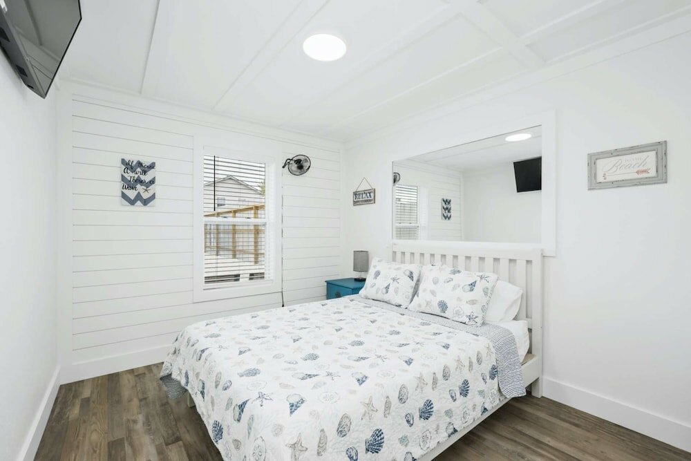 Фото Sunset Escapes B