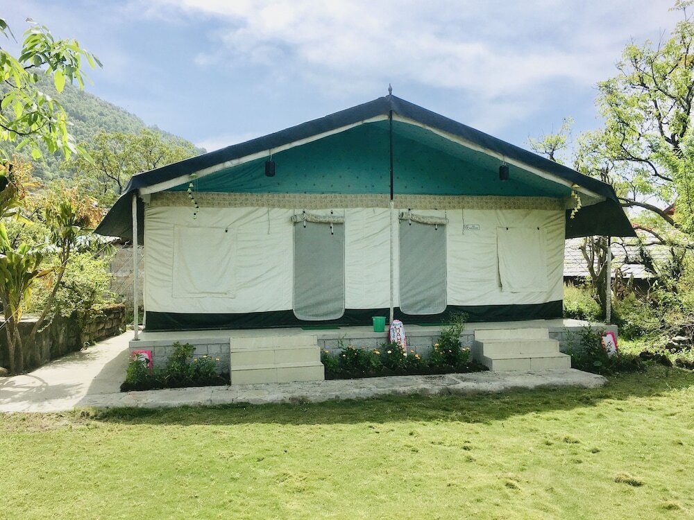 Фото Tatva Bir Tents and Hotel