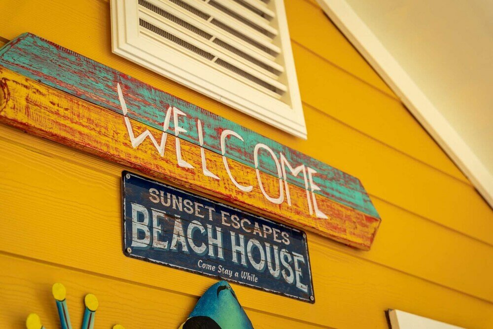 Фото Sunset Escapes B