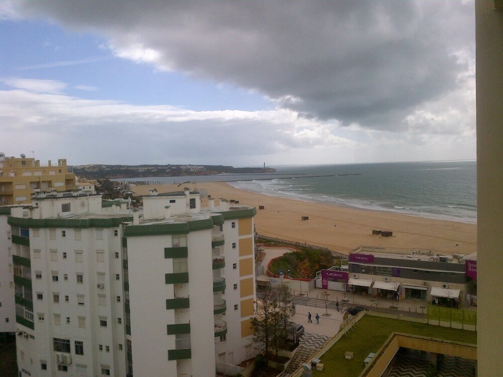 Фото Apartamentos Varandas da Rocha