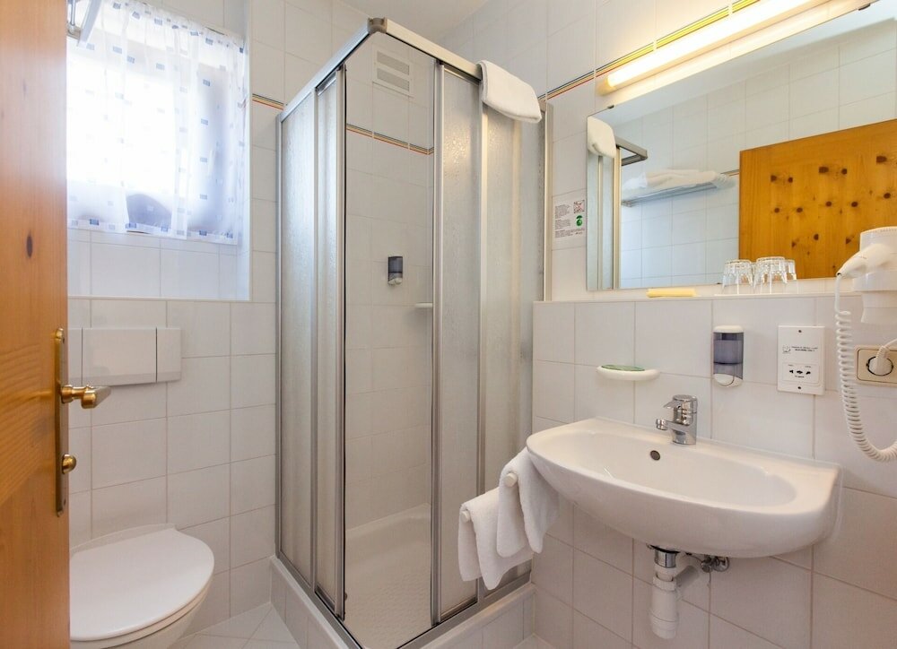 Фото Sporthotel Dachstein West