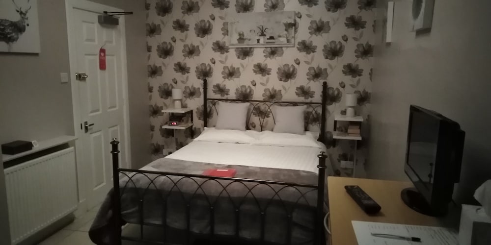 Фото № 29 Well Street B & B