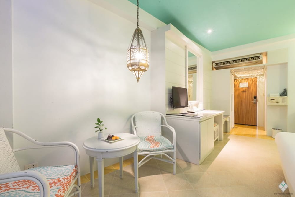 Фото The Verandah