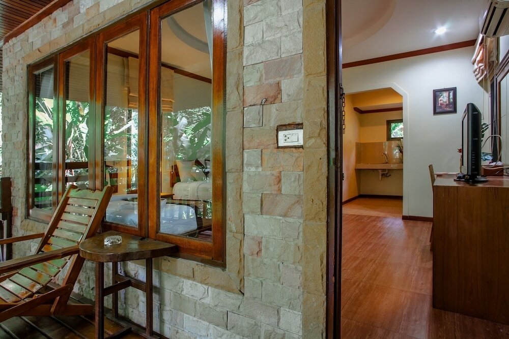 Фото The Vatika Resort and Spa