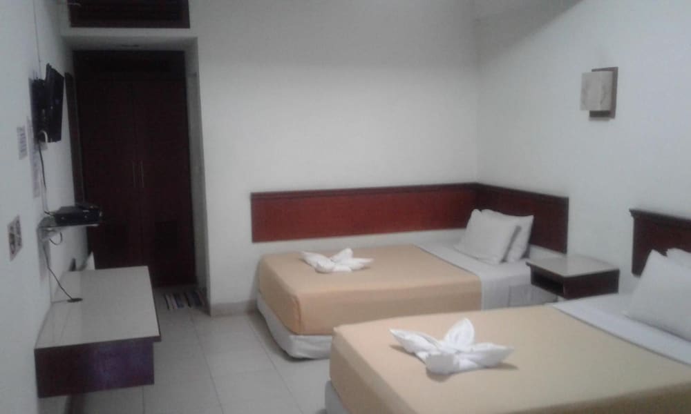 Фото Pandu Lakeside Hotel Parapat - Toba Lake
