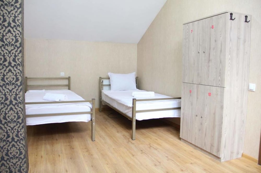 Фото Mr Alex Hostel