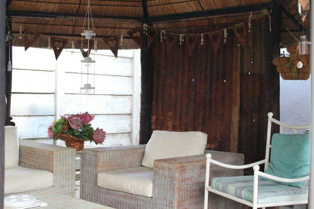 Фото Mirabel Guesthouse