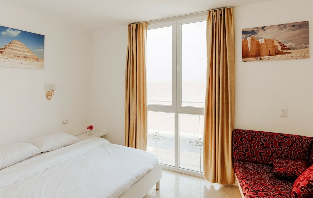 Фото Desert Moon