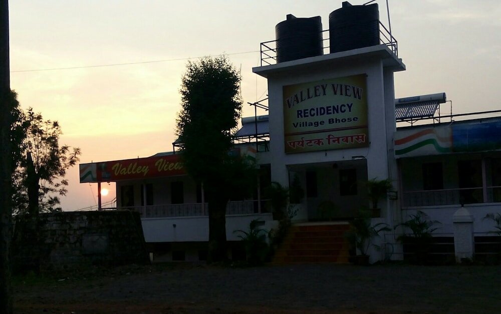 Фото Valley View Residency