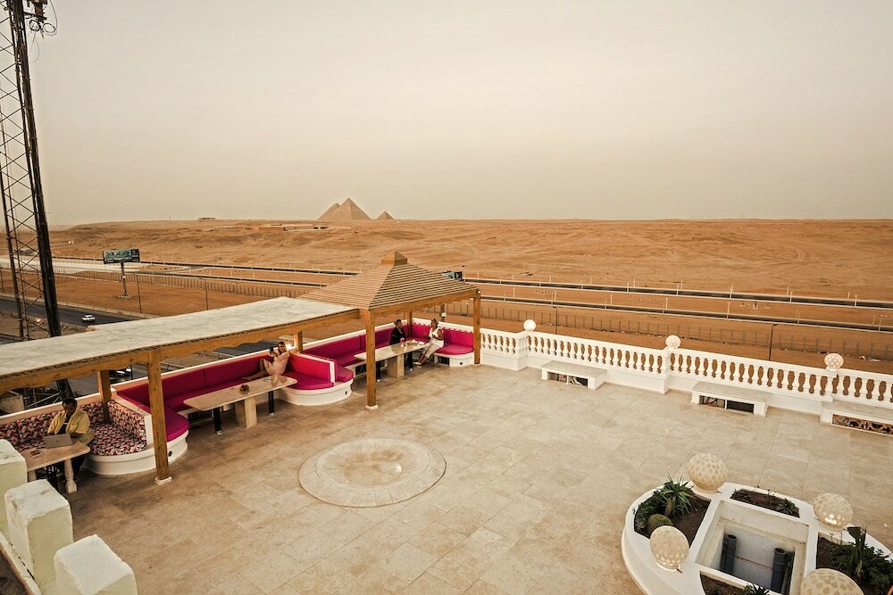 Фото Desert Moon