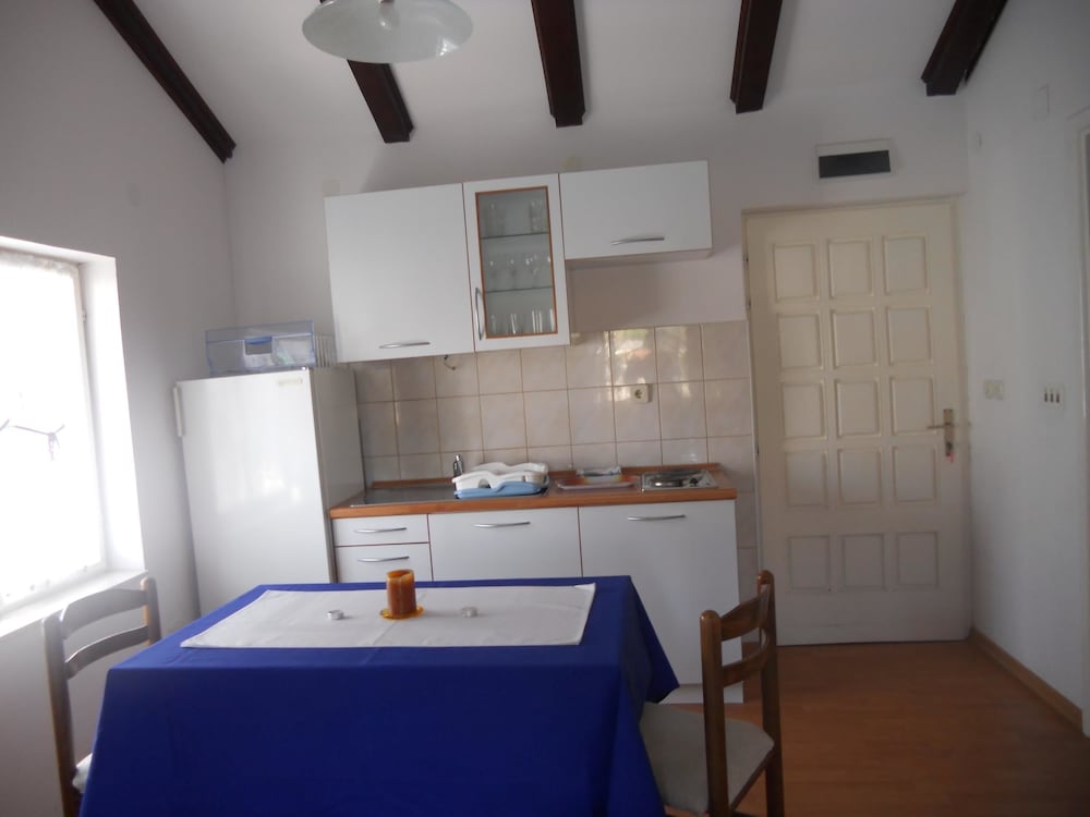 Фото Apartments Ivanka Bilo 591