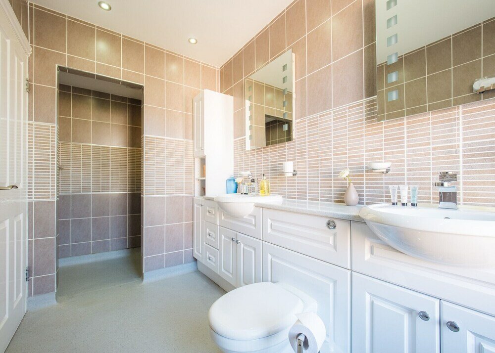 Фото Tlc Exmouth Bed and Breakfast