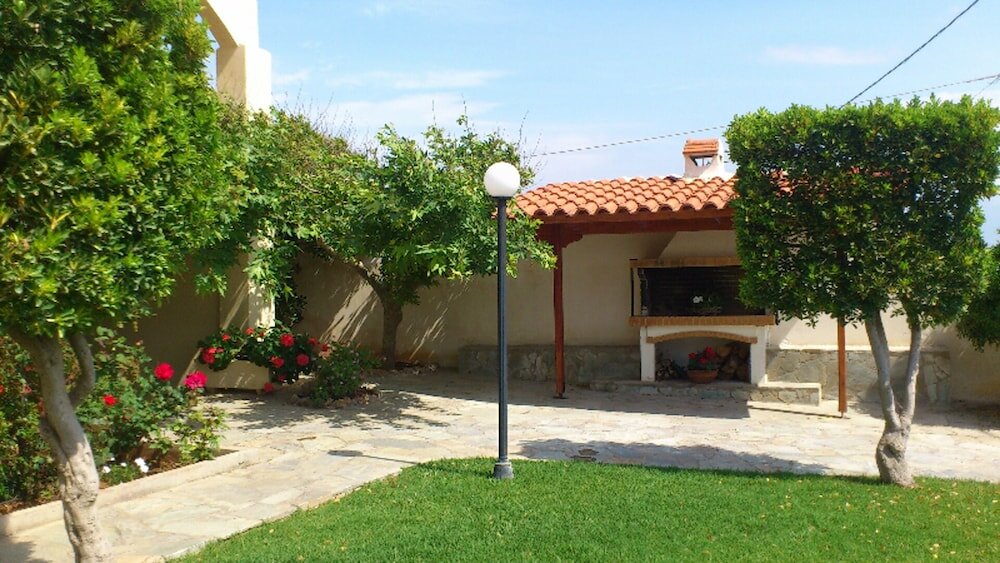 Фото Villa Anastasia Beach Front