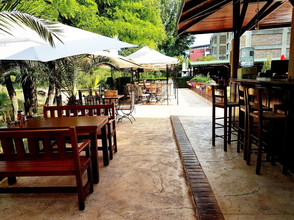 Фото Отель Дельфин