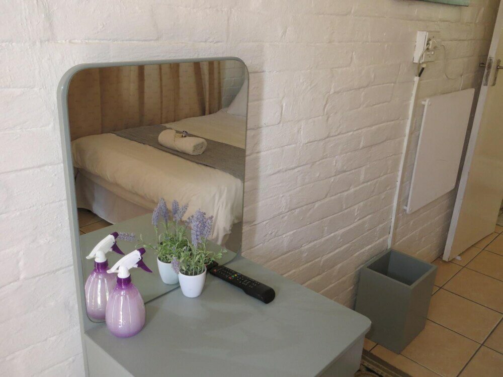 Фото The Swiss Guesthouse