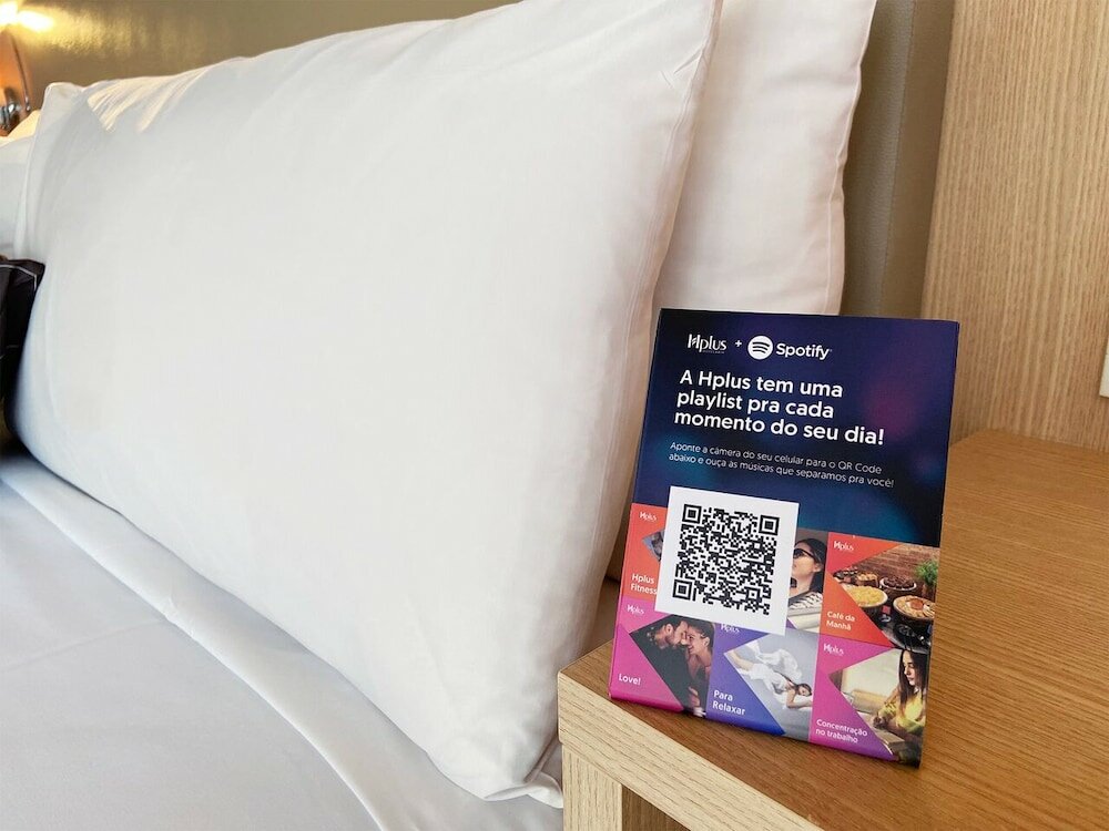 Фото Cullinan Hplus Premium