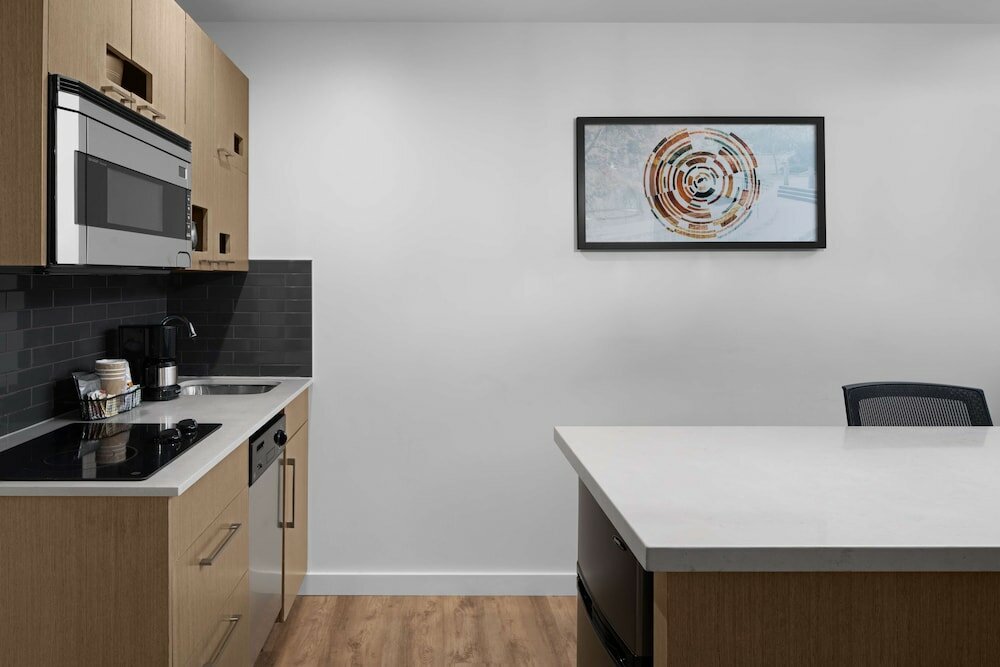 Фото Hyatt House Raleigh North Hills