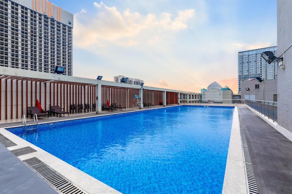 Фото Guangzhou Pearl River International Hotel