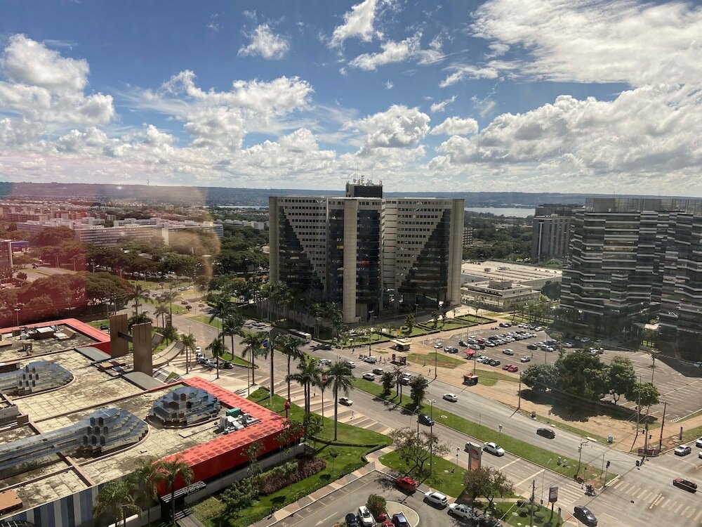 Фото Cullinan Hplus Premium