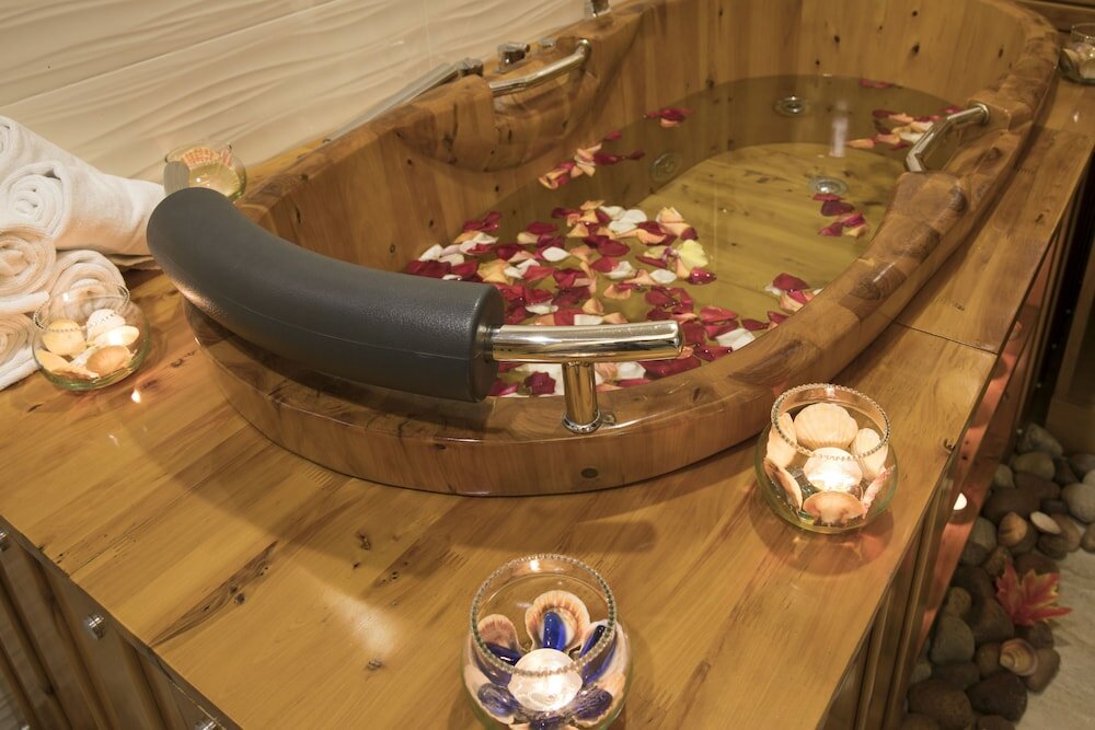 Фото Paradise Saigon Boutique Hotel & SPA
